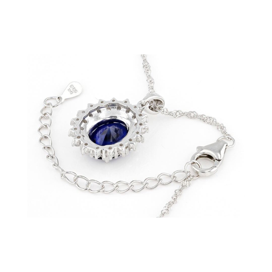 Collar Lady-D Zafiro Azul de Laboratorio en Plata con Baño de Rodio (4.77cttw)