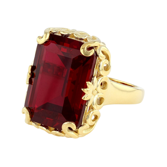 Anillo con Rubí de Laboratorio en Baño de Oro Amarillo 18K sobre Plata Esterlina (14.45 cttw)