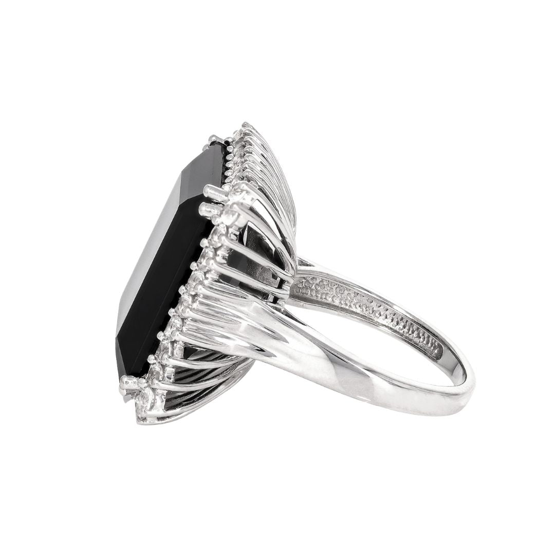 Anillo Espinela Negra 15.3 cttw con Zafiro Blanco de Laboratorio en Plata con baño de Rodio