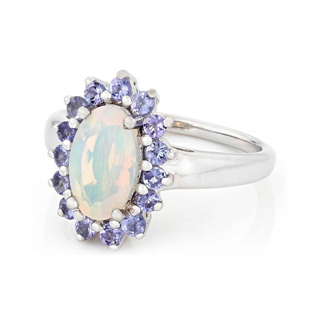 Anillo Ópalo Halo Tanzanita En plata con Baño de Rodio