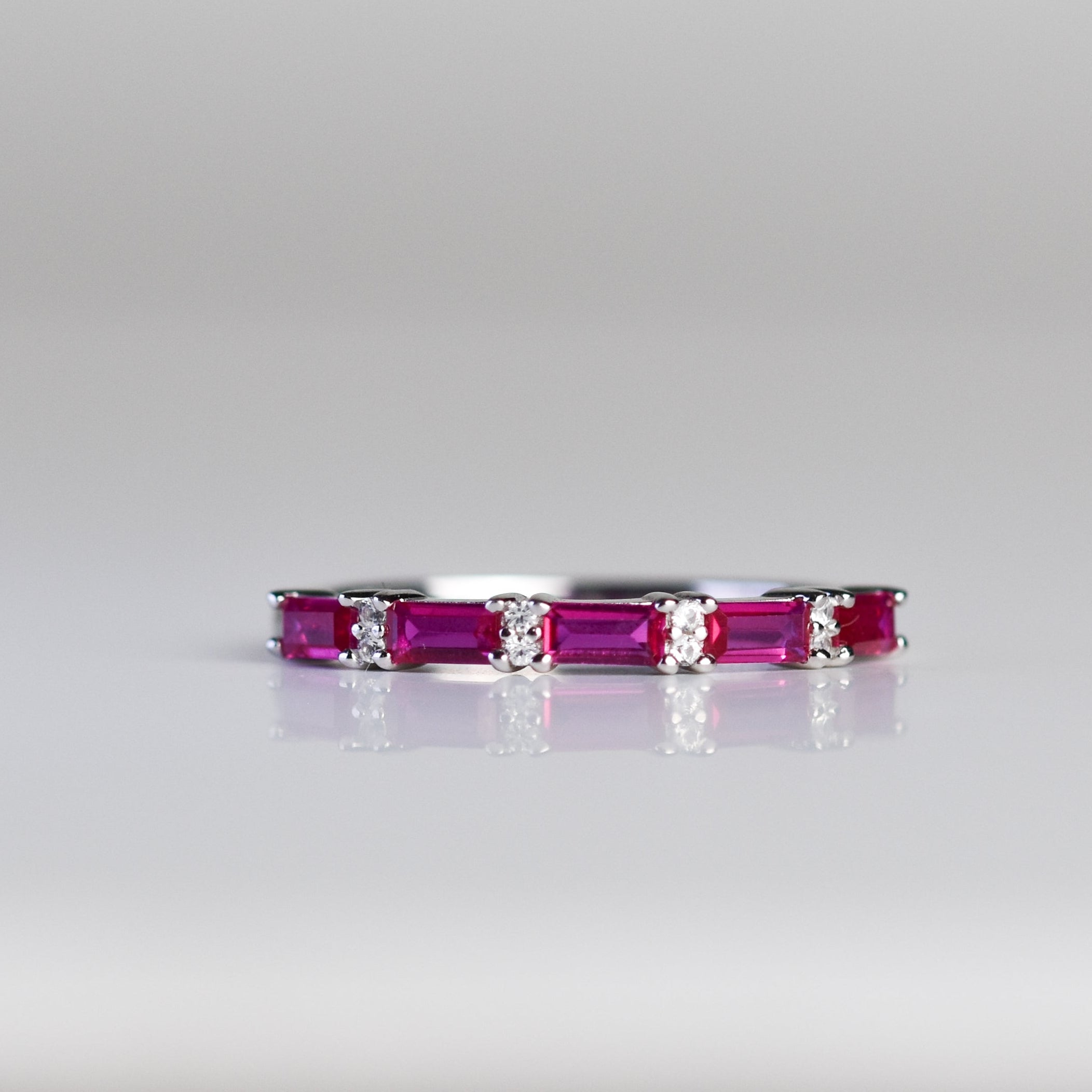 Churumbela con zafiros en plata