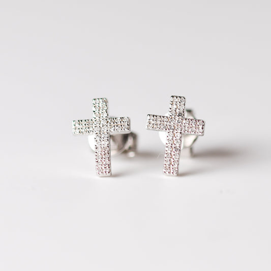 Aretes de cruz con diamantes naturales en plata