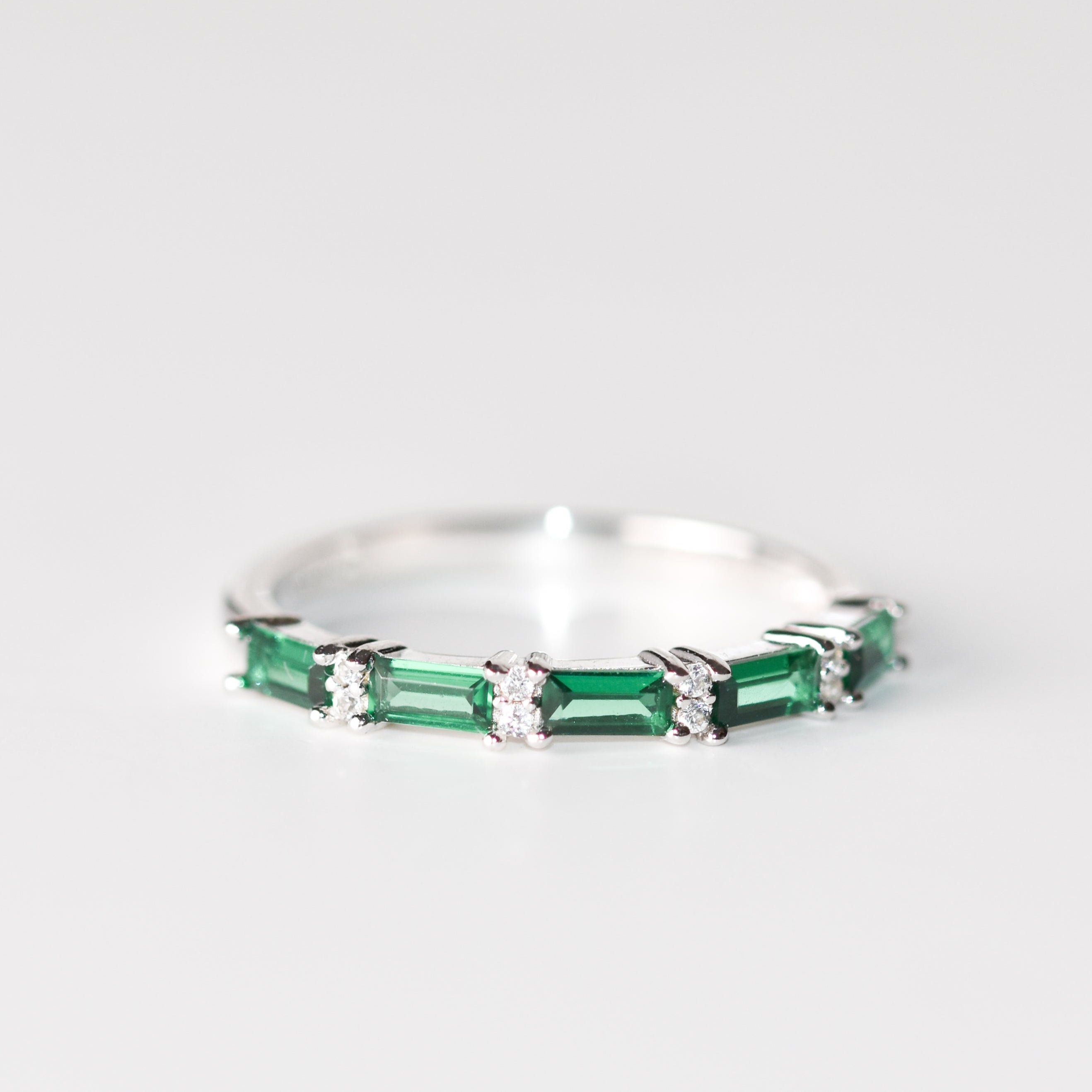 Churumbela con zafiros en plata