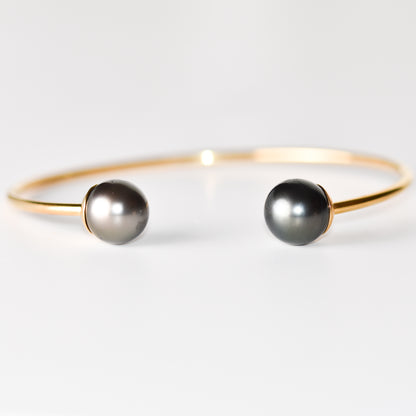 Pulsera con perlas tahitianas en acero inoxidable