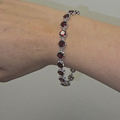 Brazalete Tennis Granate 17.44cttw Plata con baño de Rodio 7.25 In