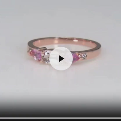 Anillo Morganita, Zafiro Rosa de Laboratorio y Circón Blanco en Plata con Baño de Oro 18k
