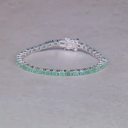 Brazalete 5.50 ctw Esmeralda en Plata con Baño de Rodio